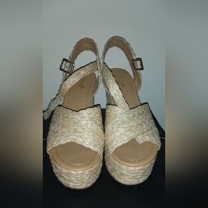Beige wedge heels, size 8, by Y.not?